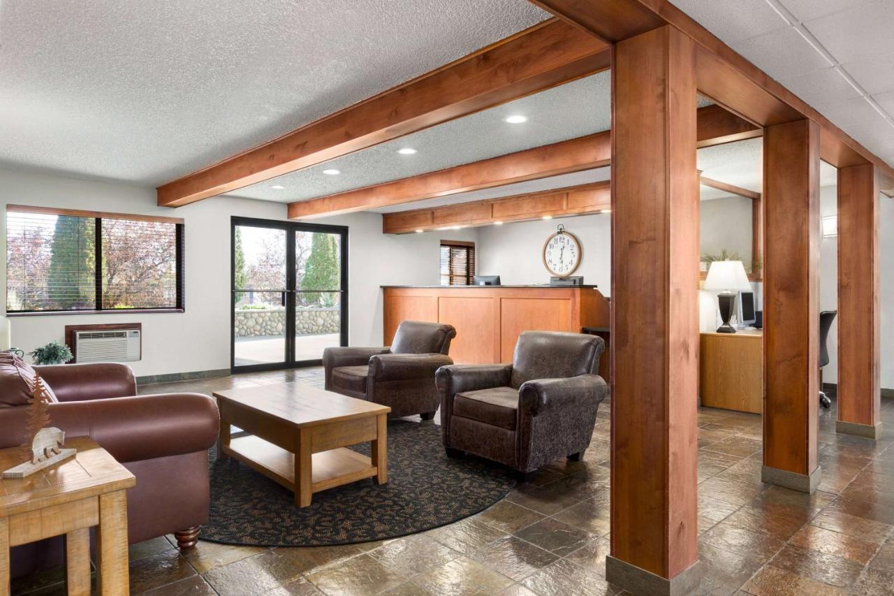 Baymont By Wyndham Whitefish Hotel Kültér fotó
